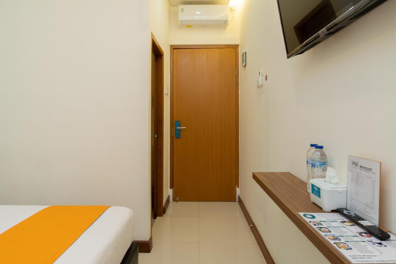 Sans Hotel Suryakencana Bogor Dış mekan fotoğraf